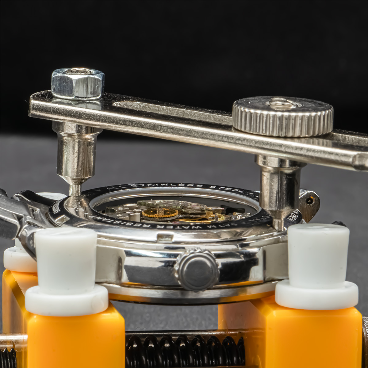 Kit abridor de caixa traseira  - Case Back Opener avaliação e preço