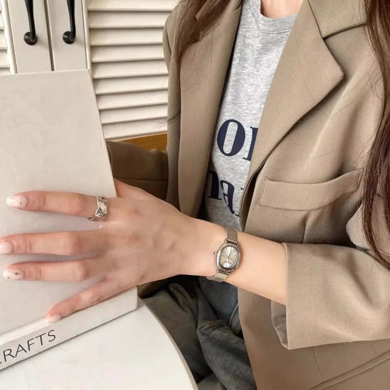 Pequeno mostrador oval relógio - Minimalist Thin Watch avaliação e preço